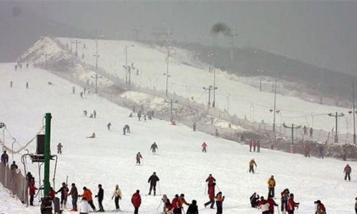 河北石家庄南高基滑雪场(飞翔滑雪场)