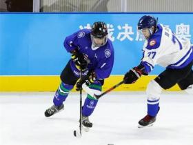 2021全国冰球锦标赛激战北京延庆