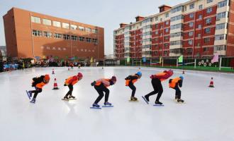 学校各显其能让冰雪进校园工作落到实处