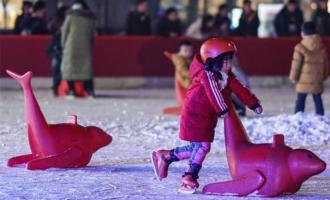 冰雪人齐心协力“带动三亿人参与冰雪运动”