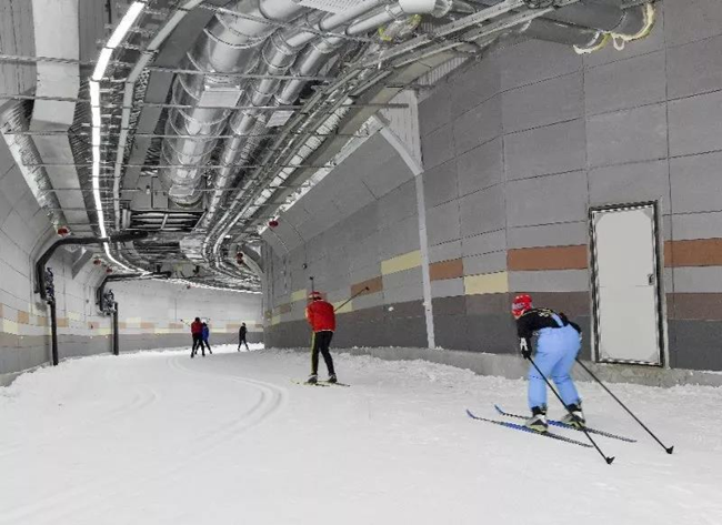 亚洲首座四季越野滑雪场正式投入使用1
