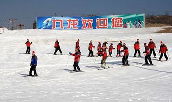山西太原九龙国际滑雪场
