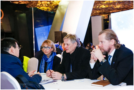 铭星冰雪执行副总裁姜金根与芬兰企业代表交流合作