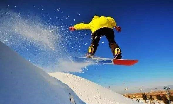 山东济南金象山滑雪场
