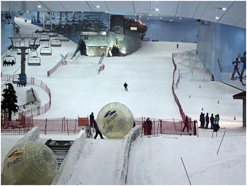 迪拜室内滑雪场3