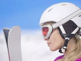 如何选择滑雪头盔