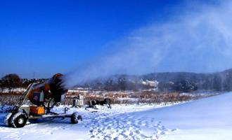 造雪机多长时间能建成一所室外滑雪场