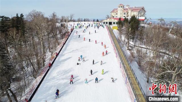 亚布力阳光度假村滑雪场