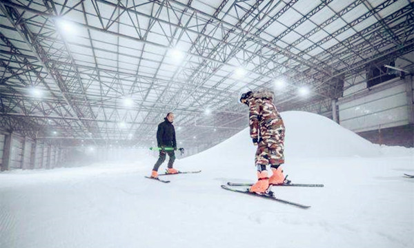 室内滑雪教练