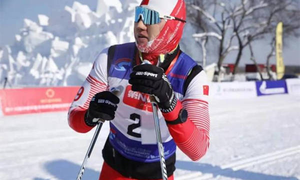 中国选手朱明亮喜获50km男子组冠军