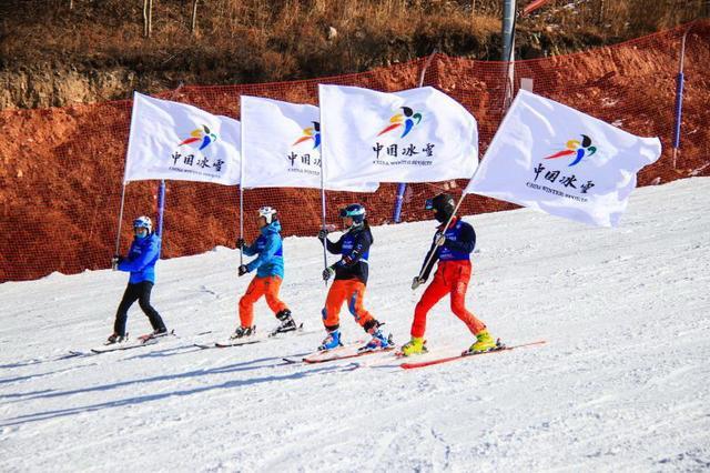 中国冰雪大会滑雪节暨中国滑雪俱乐部联盟筹备会在崇礼举办5