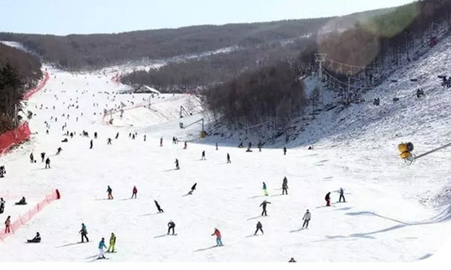 室外滑雪场