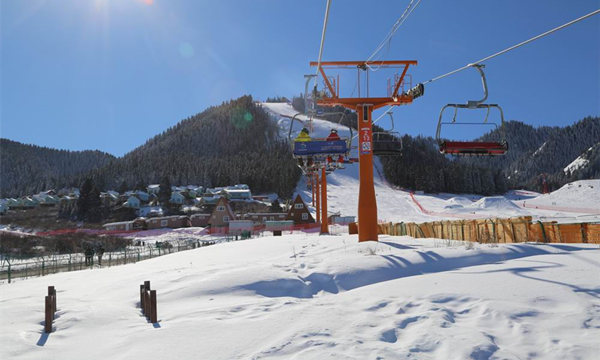 新疆乌鲁木齐丝绸之路国际滑雪场