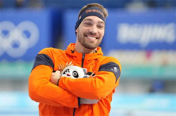 2022年北京冬奥会速度滑冰男子1500米冠军--凯尔·内斯