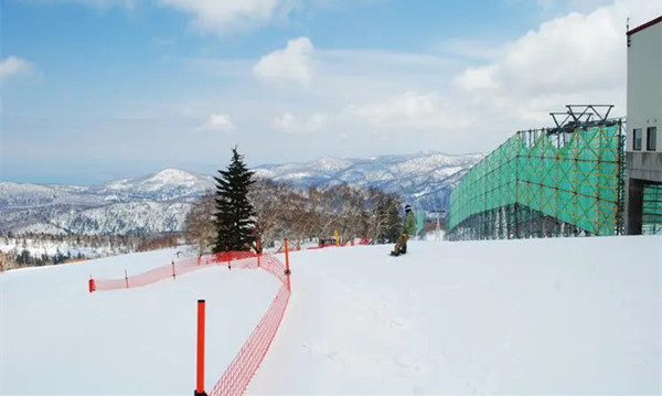 滑雪场设计公司
