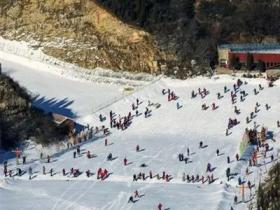 金象山滑雪场是怎么收费的？