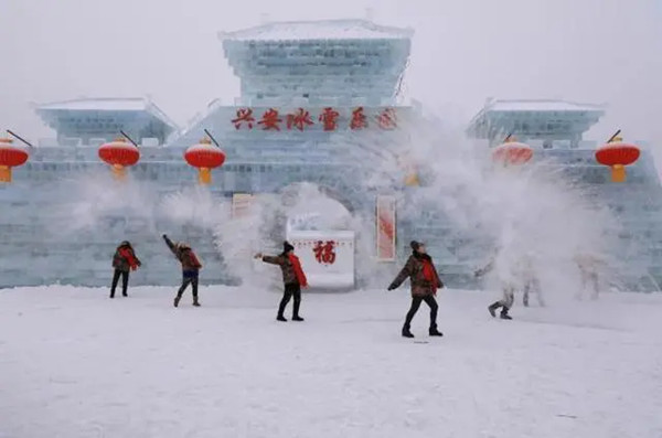 中国·大兴安岭首届极地森林冰雪嘉年华18日启幕 2